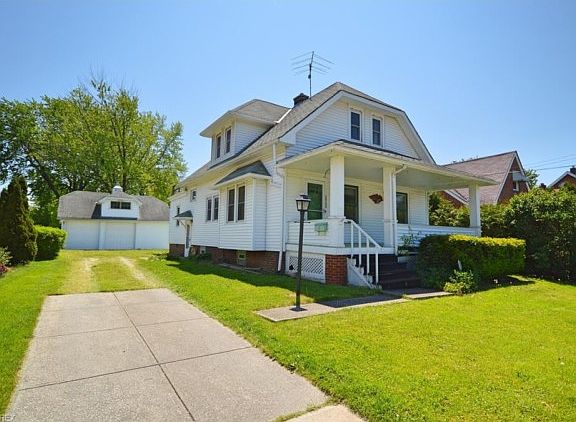 3rd image of 20300 Miller Ave