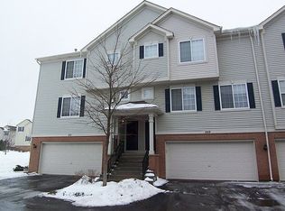 269 Evergreen Cir, Gilberts, IL 60136