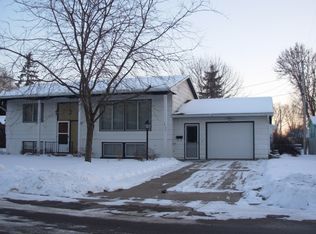 212 E Wall St, Holmen, WI 54636