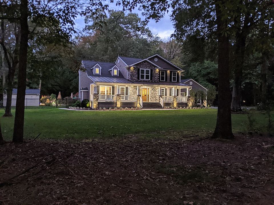 2nd image of 1581 Marco Dr