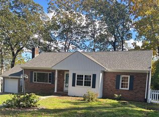 37 Deerfield Rd, Cranston, RI 02920