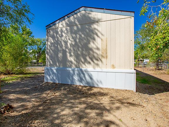 4th image of 552 Eastview Dr