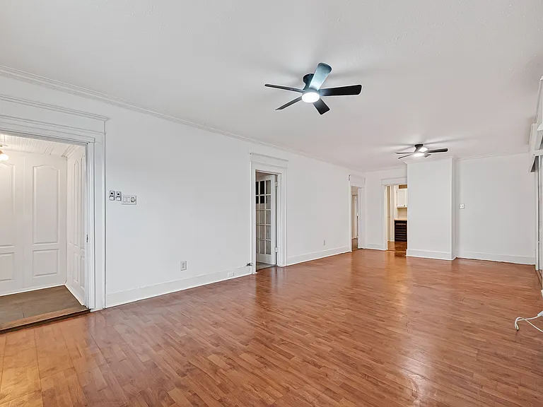 5618 Belmark St — Photo 6