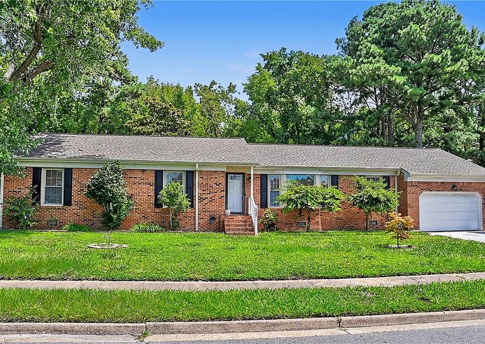 1st image of 2301 Georgetown Blvd
