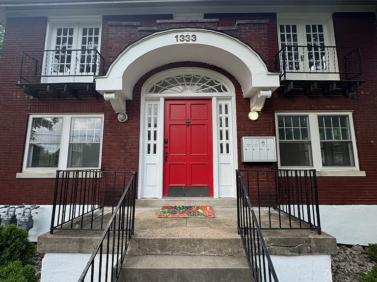 1333 Castlewood Ave #2 — Photo 23