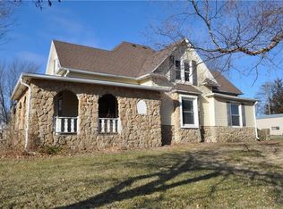210 E Hampshire St, King City, MO 64463