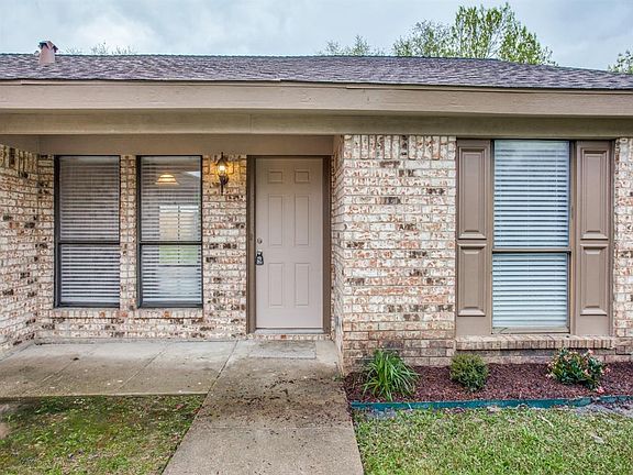 3rd image of 402 Juniper Dr
