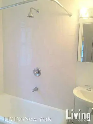 Rented by Living New York | media 27