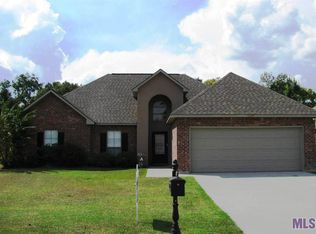12149 Cypress Park Dr, Geismar, LA 70734