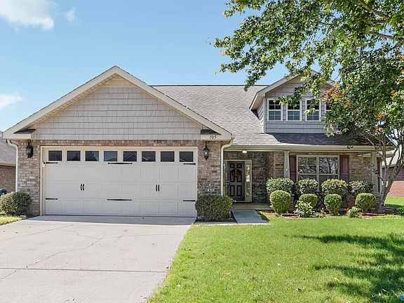 2nd image of 105 Summer Cove Cir NW