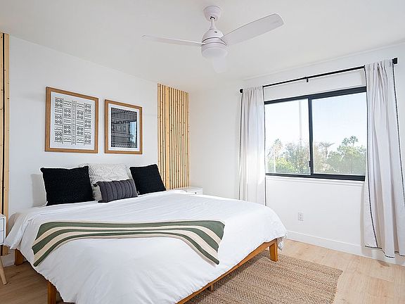 5th image of 2246 N Indian Canyon Dr Unit C