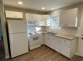 115 Dogwood Ln, Yadkinville, NC 27055