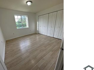 209 NE 141st St #4, Miami, FL 33161