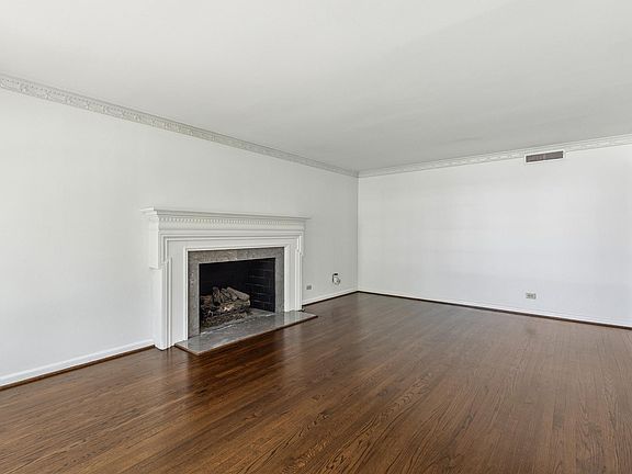 3rd image of 4421 University Blvd #4421