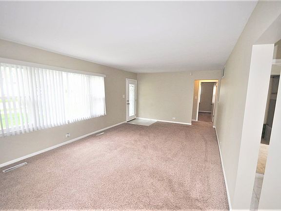 2nd image of 9705 S 54th Ave