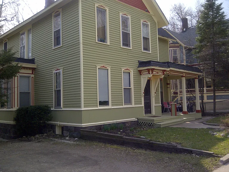 513 W Huron St #A — Photo 1