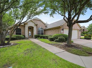 3915 Calloway Dr, Mansfield, TX 76063