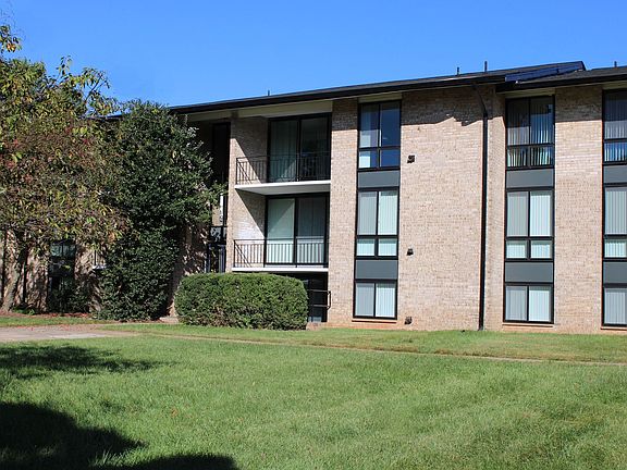 3rd image of 6220 Springhill Dr #5908CT32
