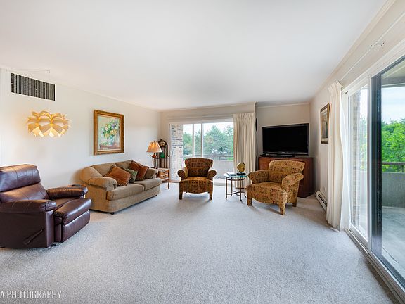 4th image of 1912 Prairie Sq APT 134A