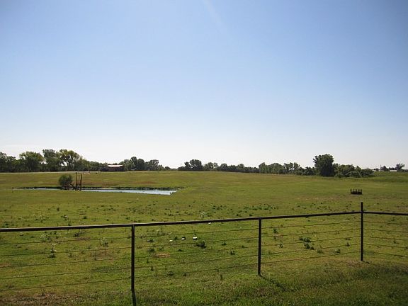5th image of 1225 S Highway 132
