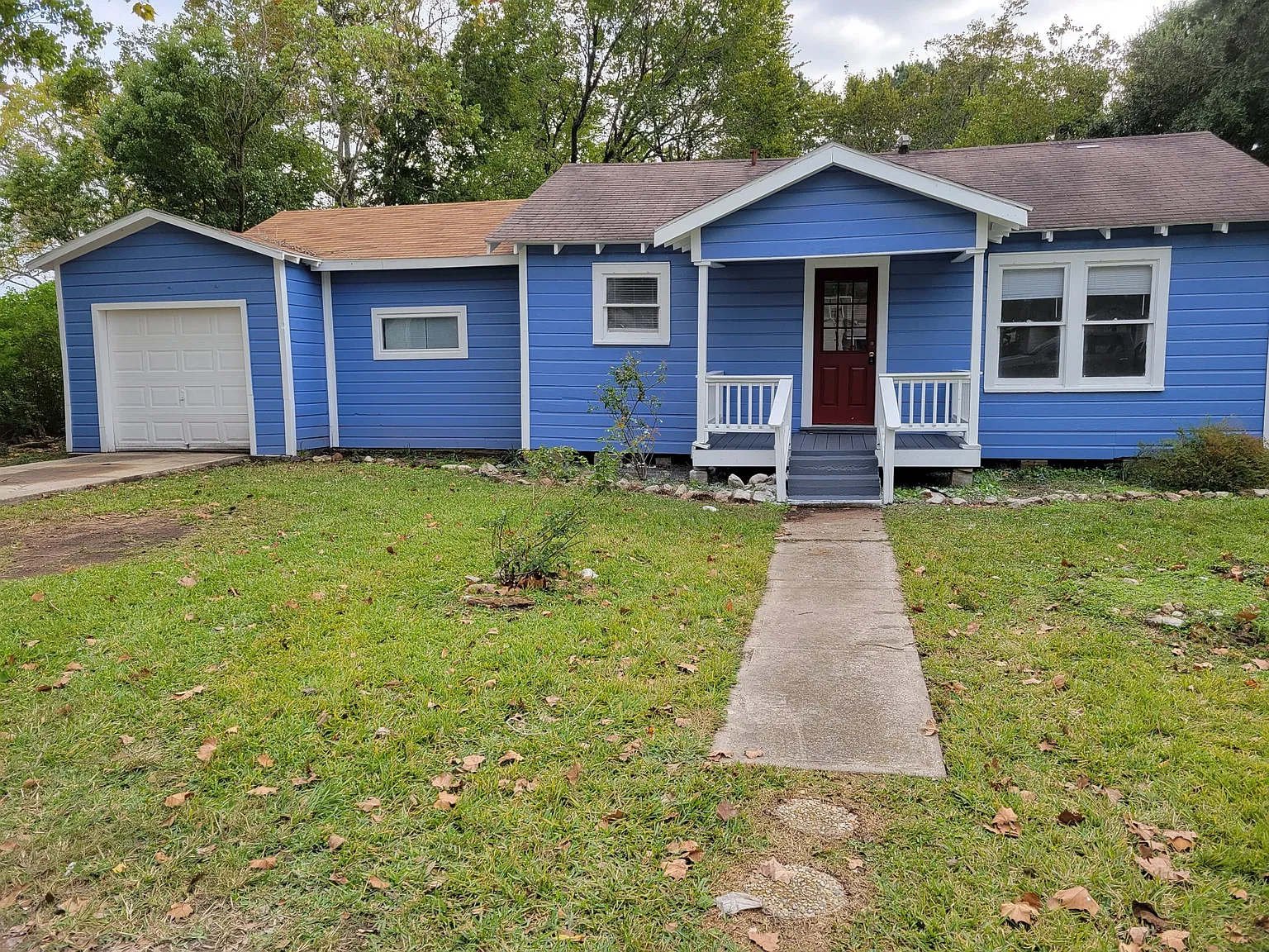 7609 McLarty St — Photo 3