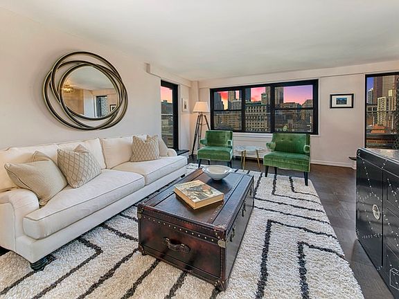 2nd image of 200 E 27th St APT 18B