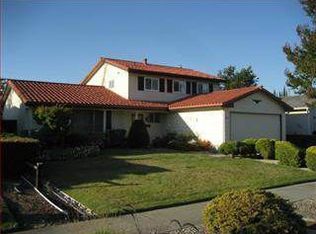 5939 Sutton Park Pl, Cupertino, CA