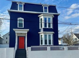 69 Detroit Ave, Providence, RI 02907