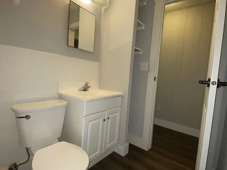 1890 S Walnut St #16 — Photo 7