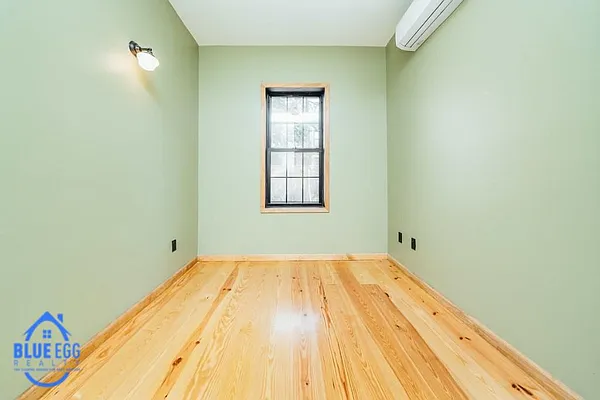 Rented by Blue Egg Realty Corp | media 26