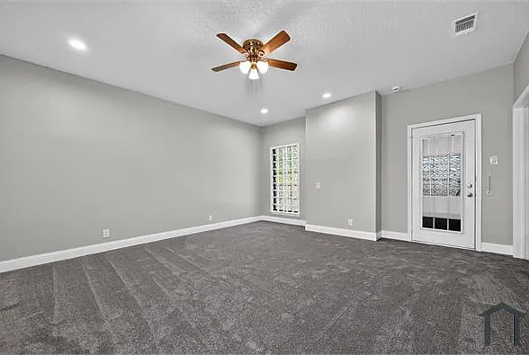 7105 Alissa Dr — Photo 27