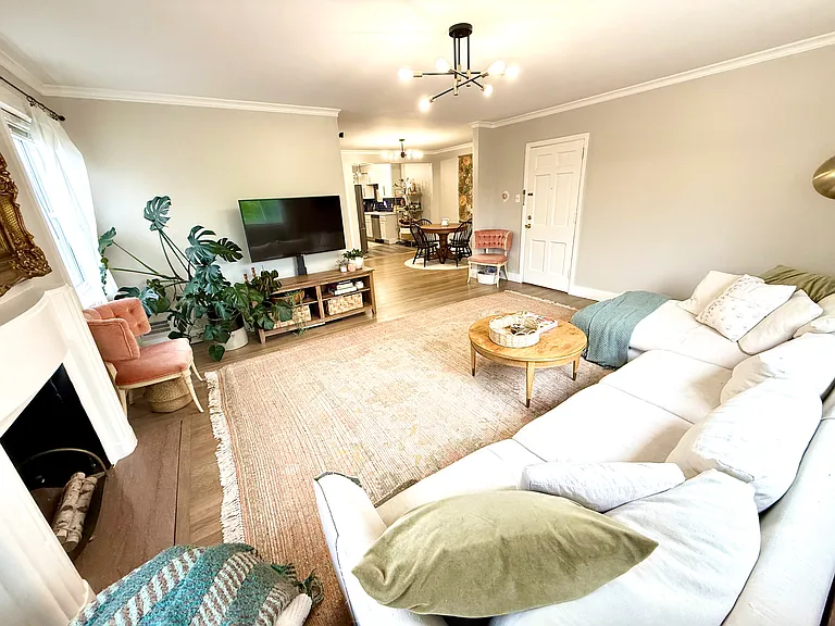 1686 Westwood Ave #D — Photo 5