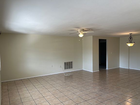 2nd image of 5241 Sparrow Dr