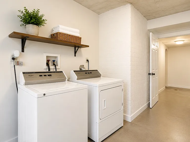 305 Cator Ave #C0101 — Photo 8