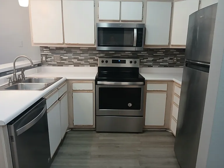 1314 River Oaks Dr #1D — Photo 7