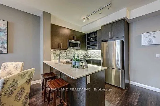 55 Oneida Cres #805 — Photo 10