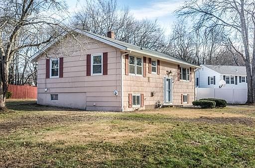 4th image of 97 Tanglewood Dr