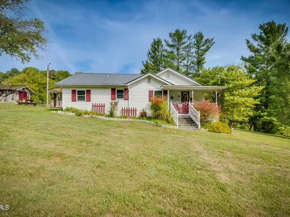 123 Military Ln, Gate City, VA 24251