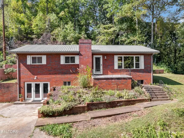 1509 Brown Rd, Knoxville, TN 37920