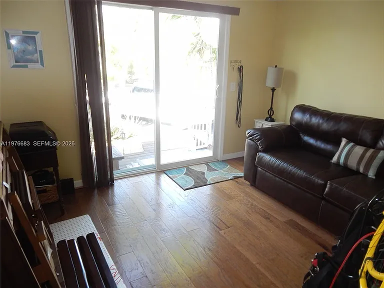 2461 SW 50th St #0 — Photo 9