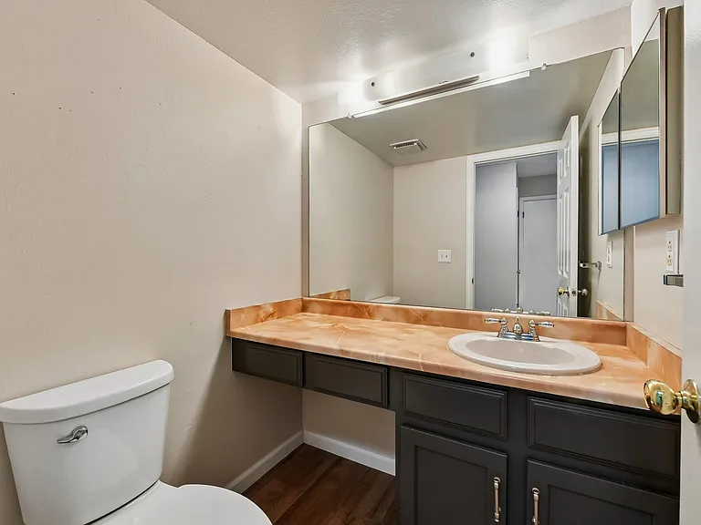 19724 E Loyola Cir — Photo 13