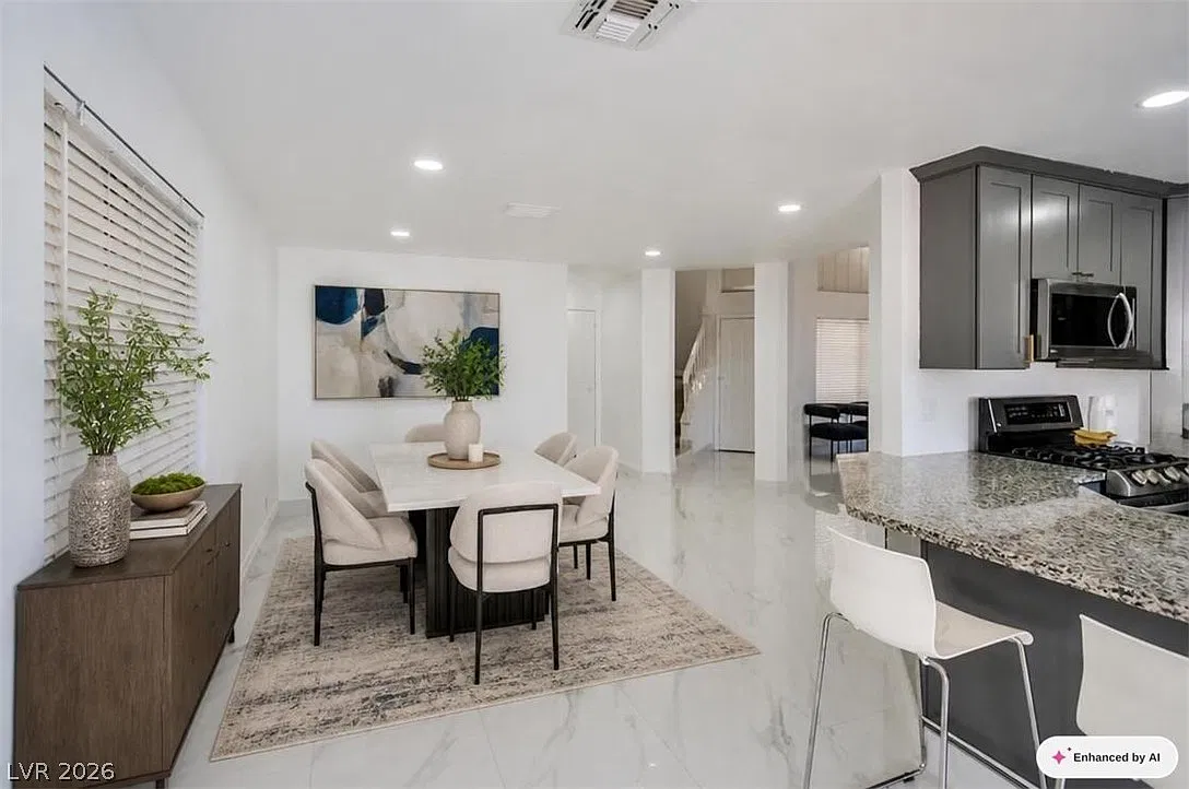 4 bed, 3.0 bath, 1928 sqft, $3,950 — Photo 4