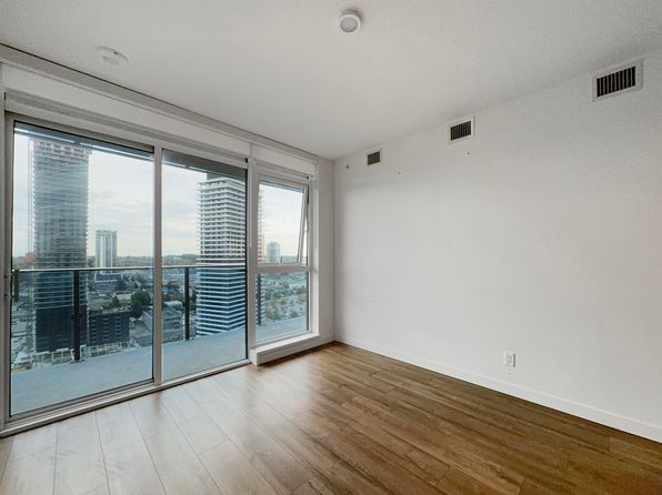 1 bedroom rental in Surrey — photo 5