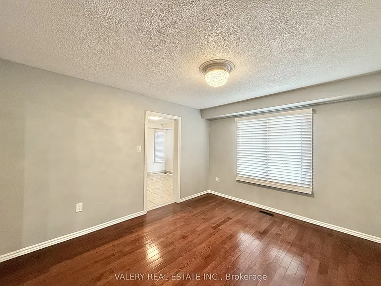 94 Reed Dr #1 — Photo 22