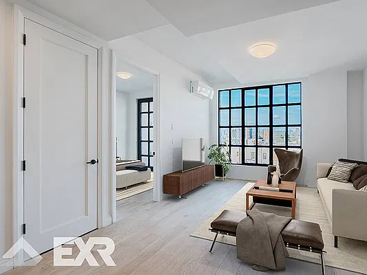 Living room, photo 3