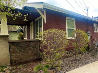 114 SE Roosevelt Ave #&-2, Bend, OR 97702