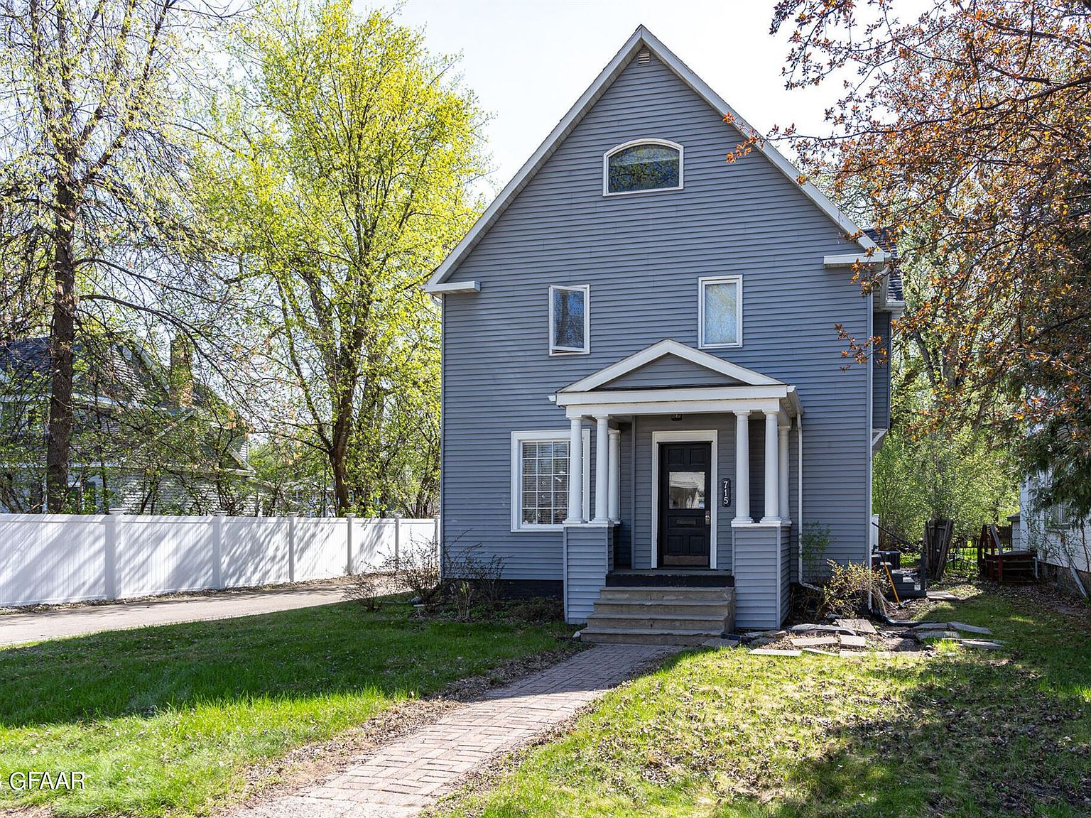 715 Belmont Rd, Grand Forks, ND 58201 Zillow