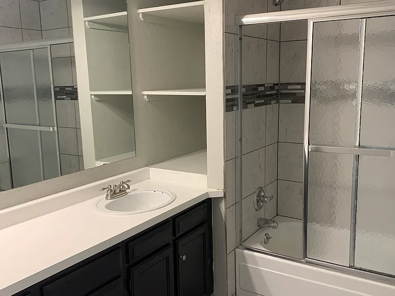 1401 Zuni Pl — Photo 21
