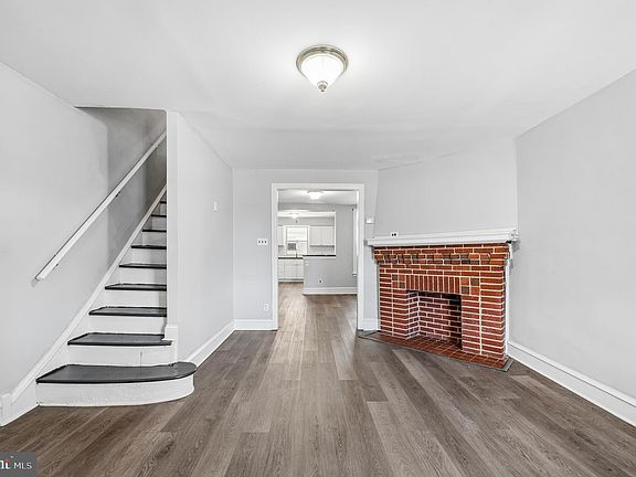 2nd image of 65 Hartley Rd