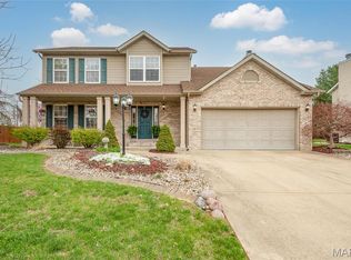 3510 Vicksburg Dr, Edwardsville, IL 62025